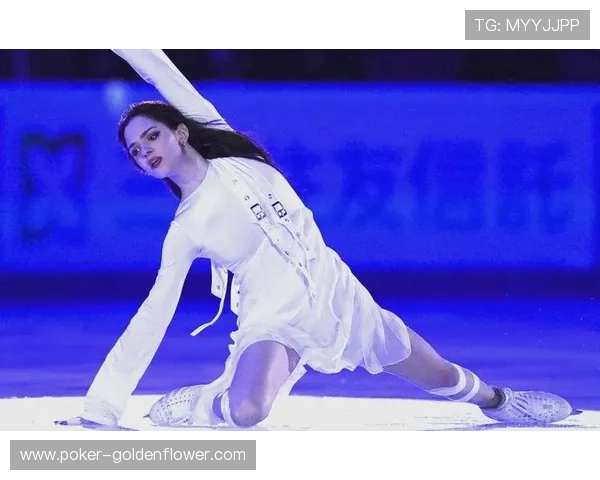 女单花滑新星崛起与技术革新探讨，突破传统与挑战极限的融合之路